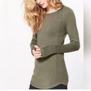 Lululemon Sunshine Coast Be Bold long Sleeve Knit Fatigue Green Cashmere Blend
